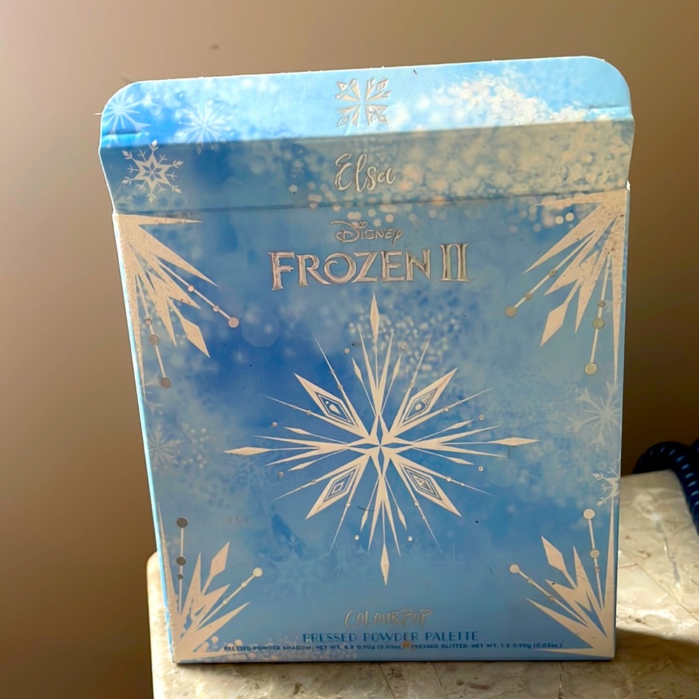 Colourpop Eyeshadow palette - Limited edition - Disney Frozen II - Elsa